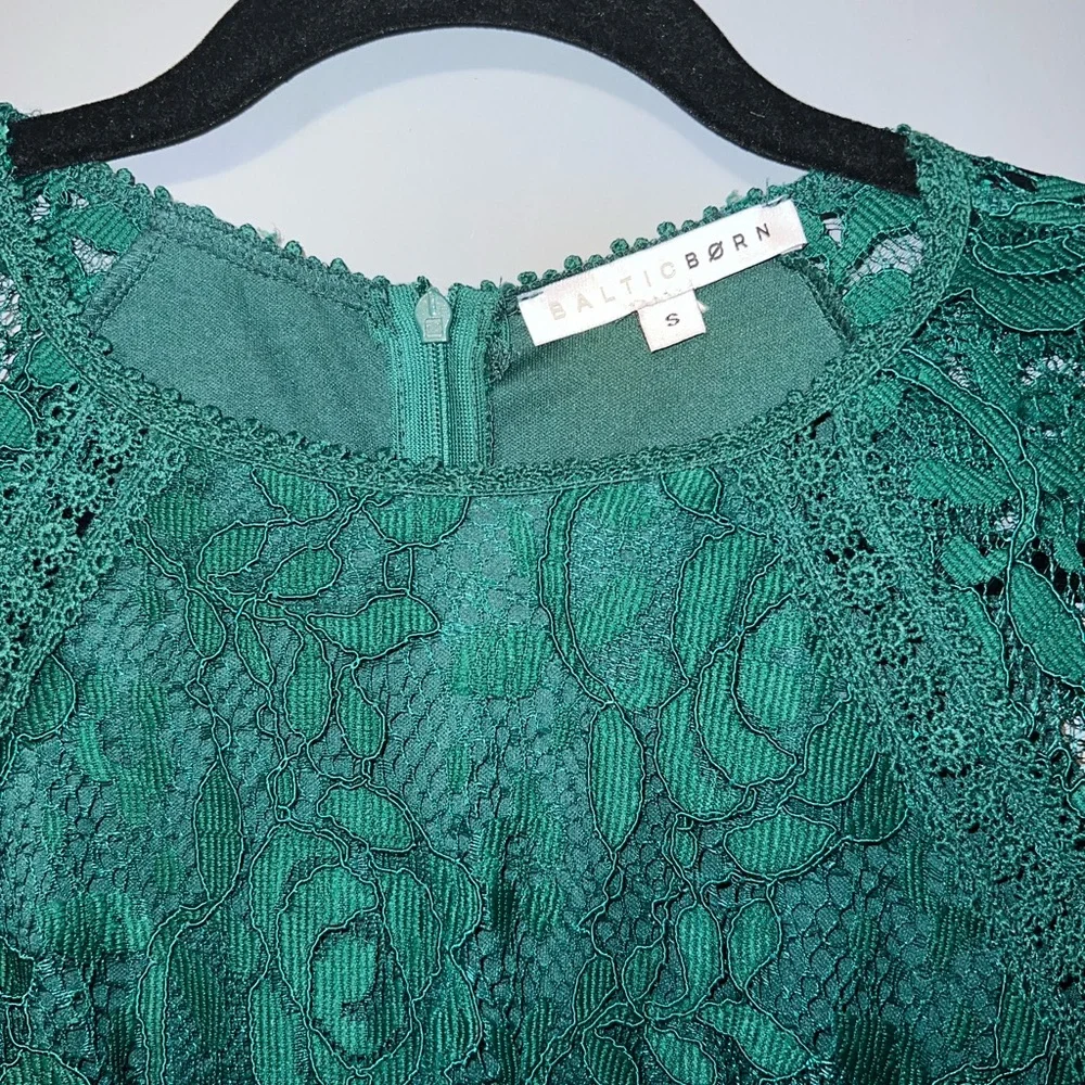 Baltic Born Gown - Picture 7 of 7